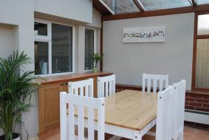 Foto de la galería de Hollyhock Cottage en Ashford