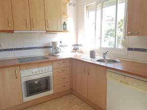 Kuchnia lub aneks kuchenny w obiekcie Apartamento Los Pacos Fuengirola