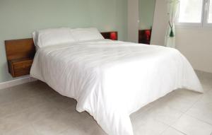 Ένα ή περισσότερα κρεβάτια σε δωμάτιο στο Lovely Home In La Chapelle En Juger +7 φωτογραφίες