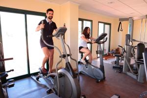Fitness centrum a/nebo fitness zařízení v ubytování Hotel Victoria Playa