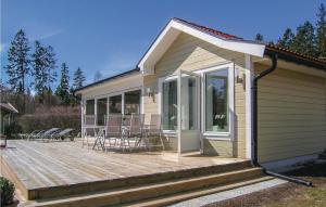 Gallery image of Beautiful home in Bolms with 3 Bedrooms and WiFi in Bolmsö