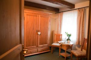 Posezení v ubytování Hotel Schuberths am Markt