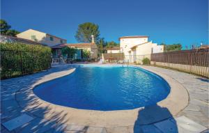 ロクブリューヌ・シュル・アルジャンにあるAmazing Apartment In Roquebrune Sur Argens With Wifi, Outdoor Swimming Pool And Swimming Poolのギャラリーの写真