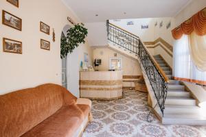 Gallery image of Villa Viktoriya Hotel in Truskavets +19 photos