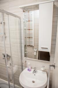 Apartments Heaven tesisinde bir banyo