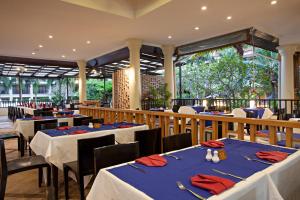 Restaurace v ubytování Deevana Patong Resort & Spa