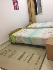 Katil atau katil-katil dalam bilik di S+2 climatisé vue mer