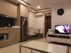 A cozinha ou kitchenette de 2BDR in Water Resort close to WalkingStreet
