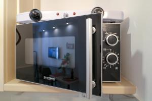 Fotografija v galeriji nastanitve Stylish, Comfy Suite in the Heart of Athens v Atenah