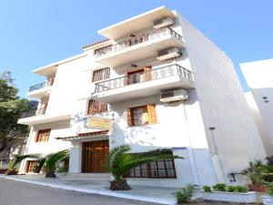 Gallery image of Anthemis Hotel in Agios Kirykos