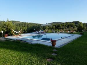 Piscina di Villa Sourouko o nelle vicinanze