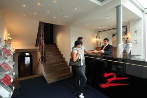 Hosté ubytování Wellness Spa Pirmin Zurbriggen + 37 fotografií