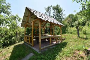 Giardino di Guest House Arsan