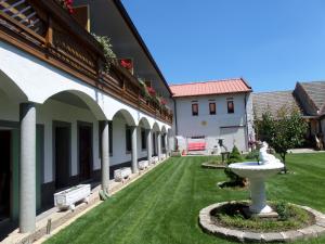 Zahrada ubytování Gästehaus und Weinbau Zur Wiederkehr Strudler