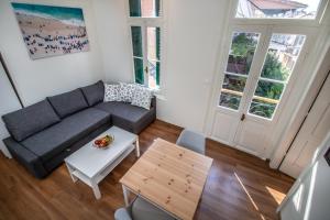 A seating area at Levkosh Apartments at Lefkada's Heart