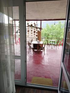 Balkón nebo terasa v ubytování Guest house in Alaverdi