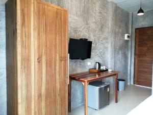 Телевизор и/или развлекательный центр в JR Place