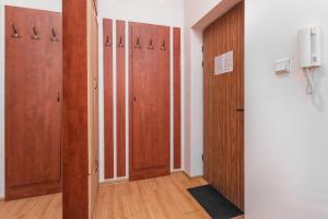 Zdjęcie z galerii obiektu Apartments Wilcza 55 by Noclegi Renters w Warszawie