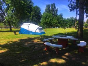 Zahrada ubytování Tóparti Camping