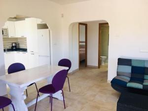 A kitchen or kitchenette at CASA RIBAS Még 24 kép