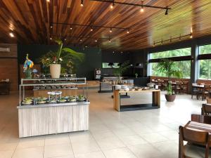 Restavracija oz. druge možnosti za prehrano v nastanitvi Hotel Fazenda Vale das Pedras