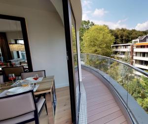Ein Balkon oder eine Terrasse in der Unterkunft White Pearl Apartment 3.12