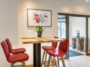 Posezení v ubytování Walhalla Hotel Regensburg Hoeferer 4 Sterne Superior