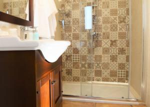A bathroom at Il Castello