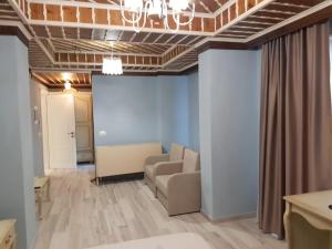 Posezení v ubytování Hotel Sarajet e Pashait 2