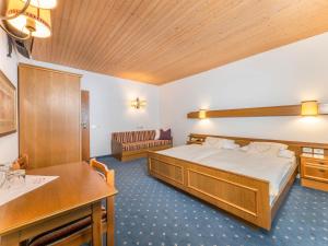 Postel nebo postele na pokoji v ubytování Hotel Pontives