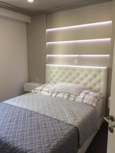 Postel nebo postele na pokoji v ubytování Modern new apartment in Makarska + 6 fotografií