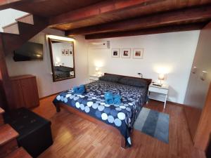 Posteľ alebo postele v izbe v ubytovaní Studio apartman Galerija