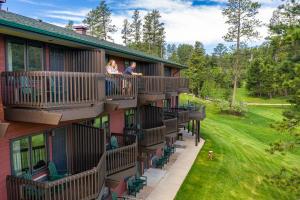 Gallery image of Lodge at Palmer Gulch in Hill City