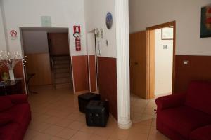 Istumisnurk majutusasutuses Albergo Perseo