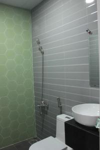 Vonios kambarys apgyvendinimo įstaigoje Katy Hotel