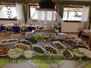 Gallery image of Park Hotel Bellevue in Dimaro