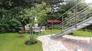 Ogród w obiekcie Appartement " Am Fasangarten "