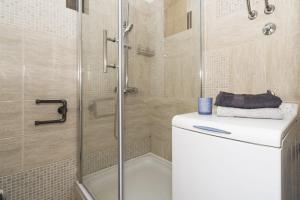 Gallery image of Little place near sea Apartman in Jesenice +13 photos