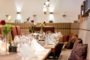 Nápoje v ubytování Romantik Hotel Ahrenberg