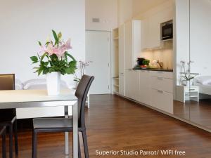 Η κουζίνα ή μικρή κουζίνα στο Zermatt Appartements