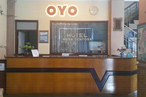 הלובי או אזור הקבלה ב-OYO 1088 Hotel Mega Sentosa