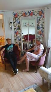 Posezení v ubytování Råda Hotel