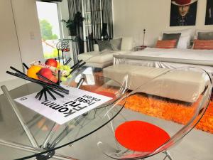 O zonă de relaxare la Modernes Studio auf der Sonnenterrasse