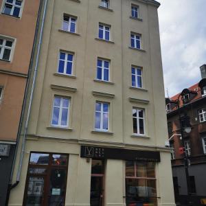 Budynek, w którym mieści się apartament