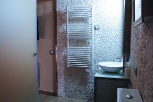A bathroom at Casa Plaza de Culla
