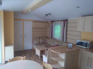 Cucina o angolo cottura di Camping Les Lupins