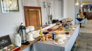 Makanan di atau berdekatan hotel