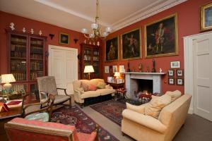 Crookston House B&B