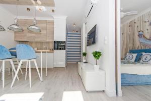 Posteľ alebo postele v izbe v ubytovaní Marine by OneApartments