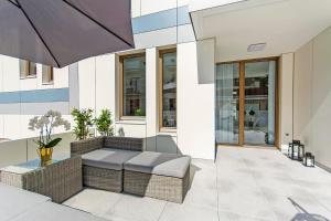 Posedenie v ubytovaní Marine by OneApartments